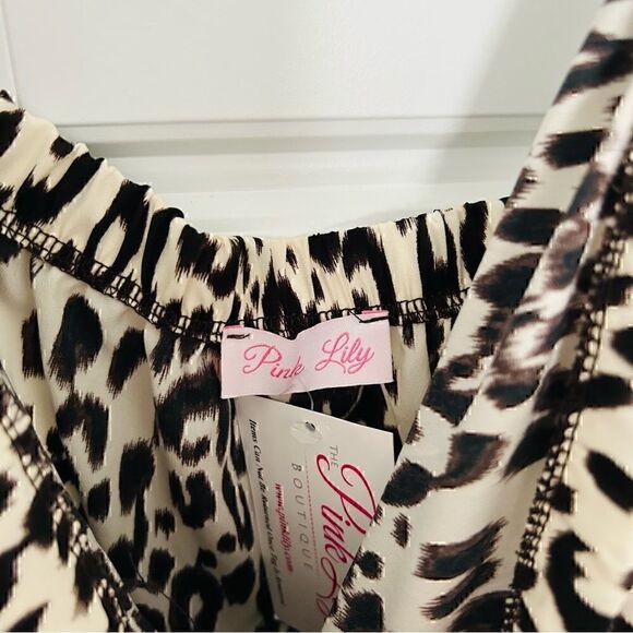 Pink Lily Boutique Animal Print Jumpsuit     - Picture 5 of 8